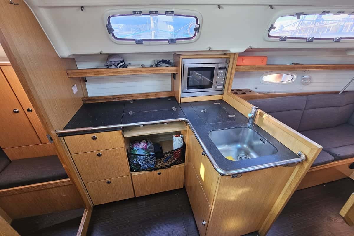 Bavaria Cruiser 35 - miniatura 6