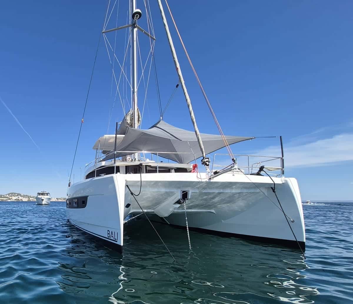 BALI Catamaran 4.6 Open Space TITAN III - miniatura 17