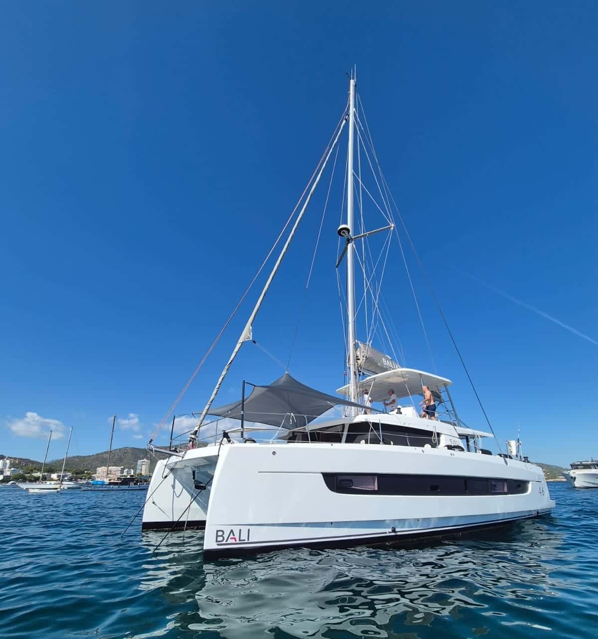 BALI Catamaran 4.6 Open Space TITAN III - miniatura 19
