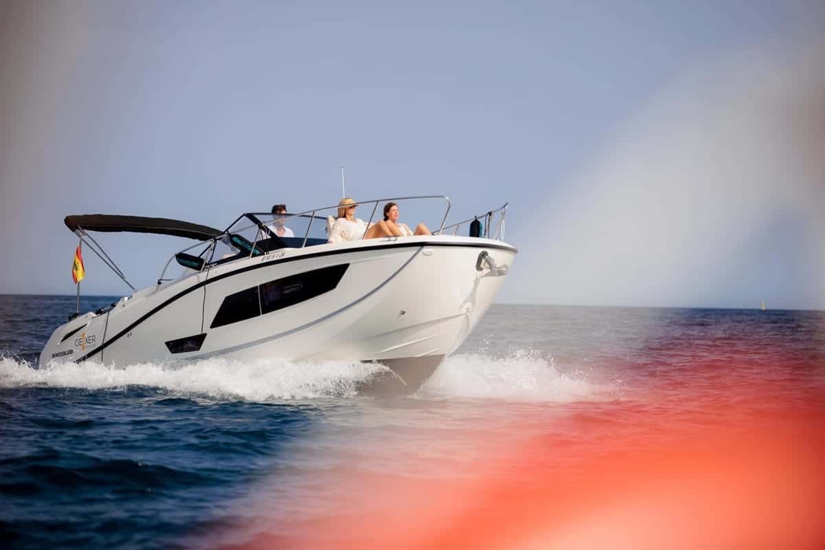 Quicksilver Activ 875 Sundeck - miniatura 6