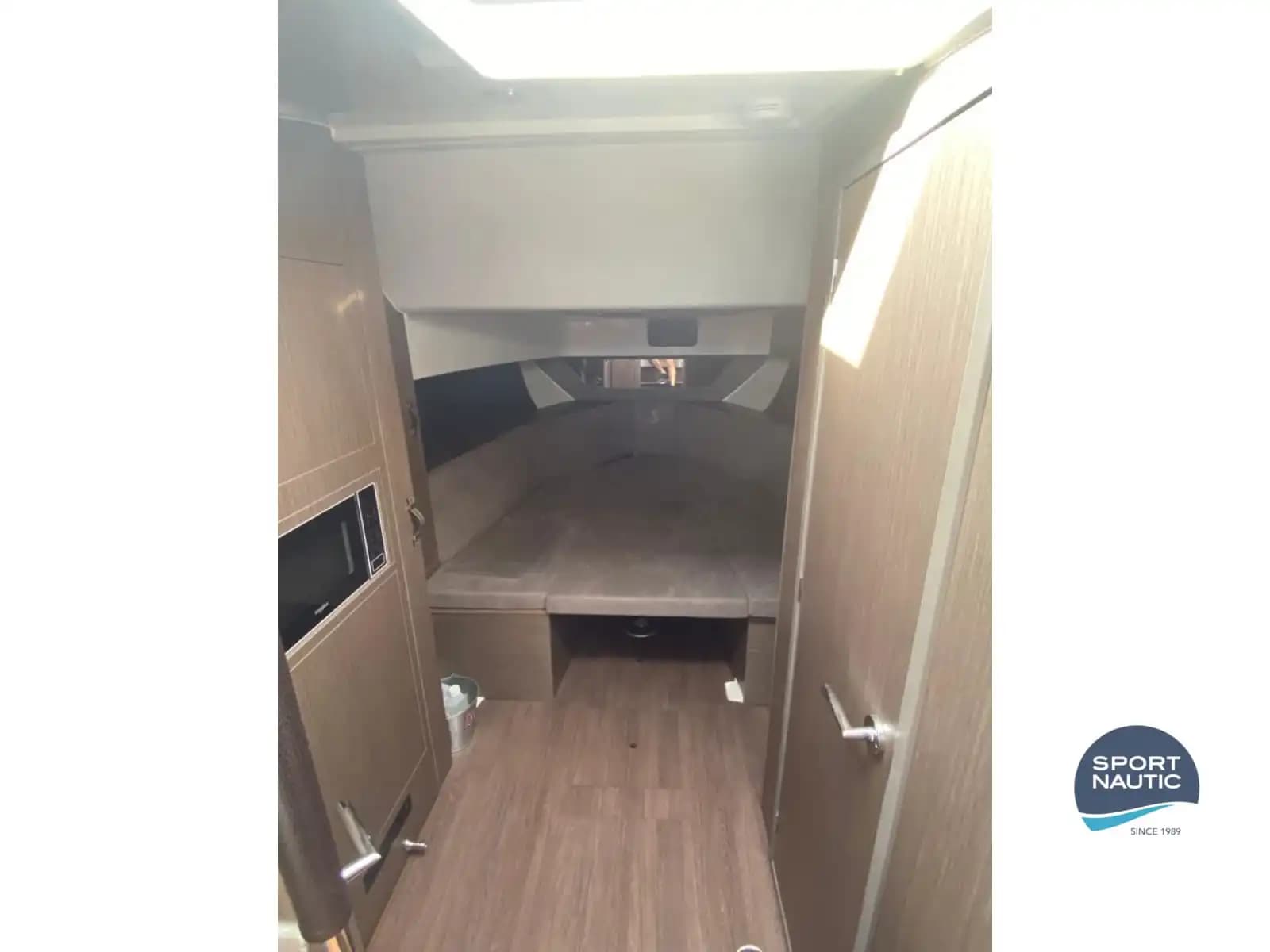 FLYER 10 - miniatura 18