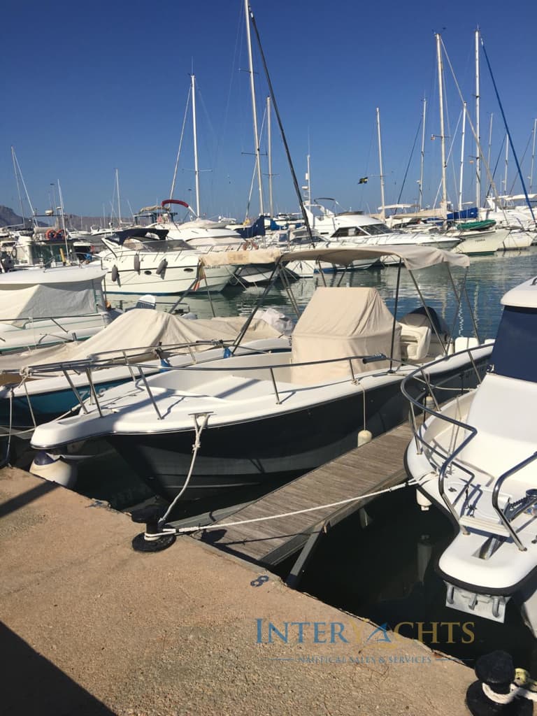 White Shark 225 - miniatura 4