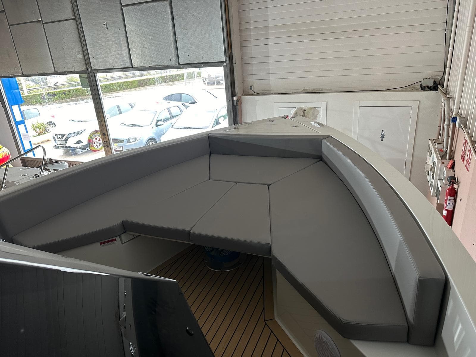 De Antonio Yachts D28 - miniatura 5