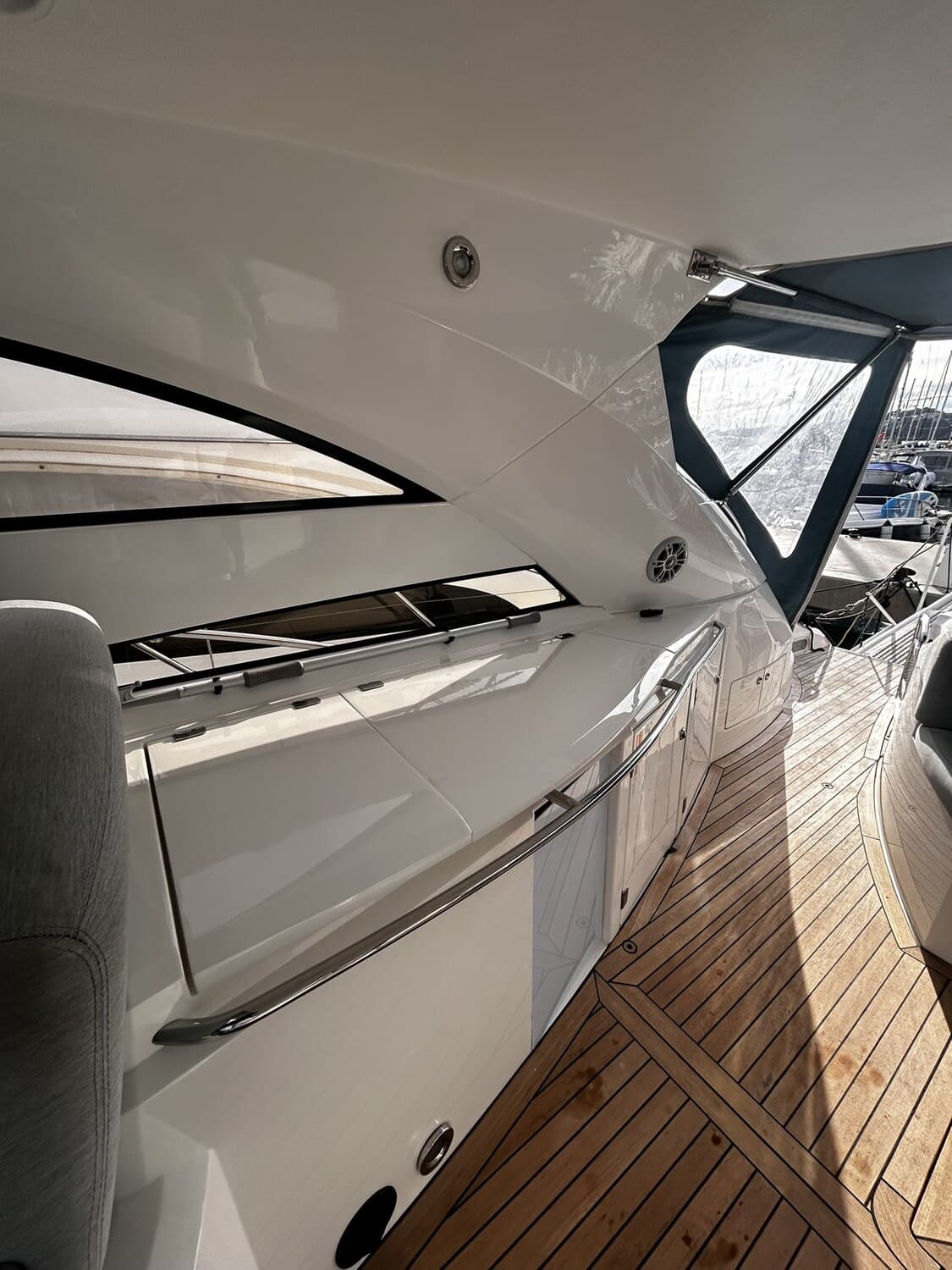 Sunseeker Portofino 53 - miniatura 6