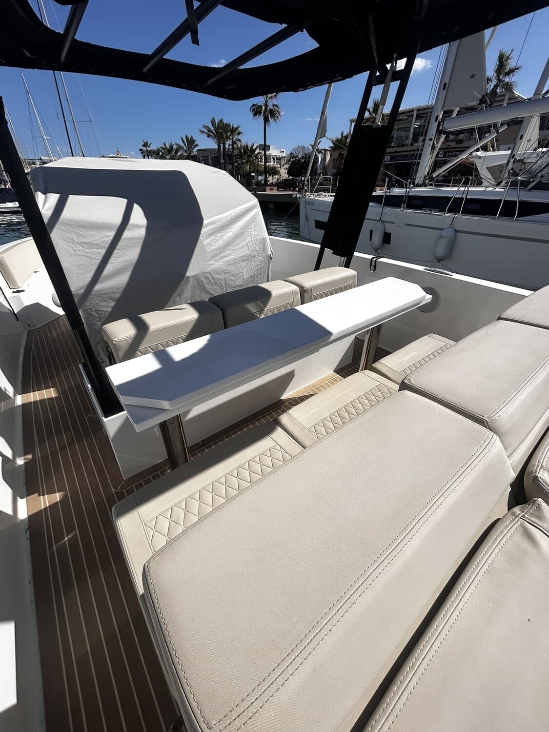 De Antonio Yachts D28 - miniatura 8