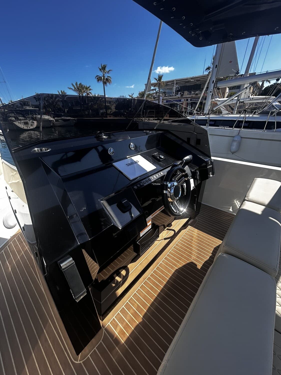 De Antonio Yachts D28 - miniatura 13