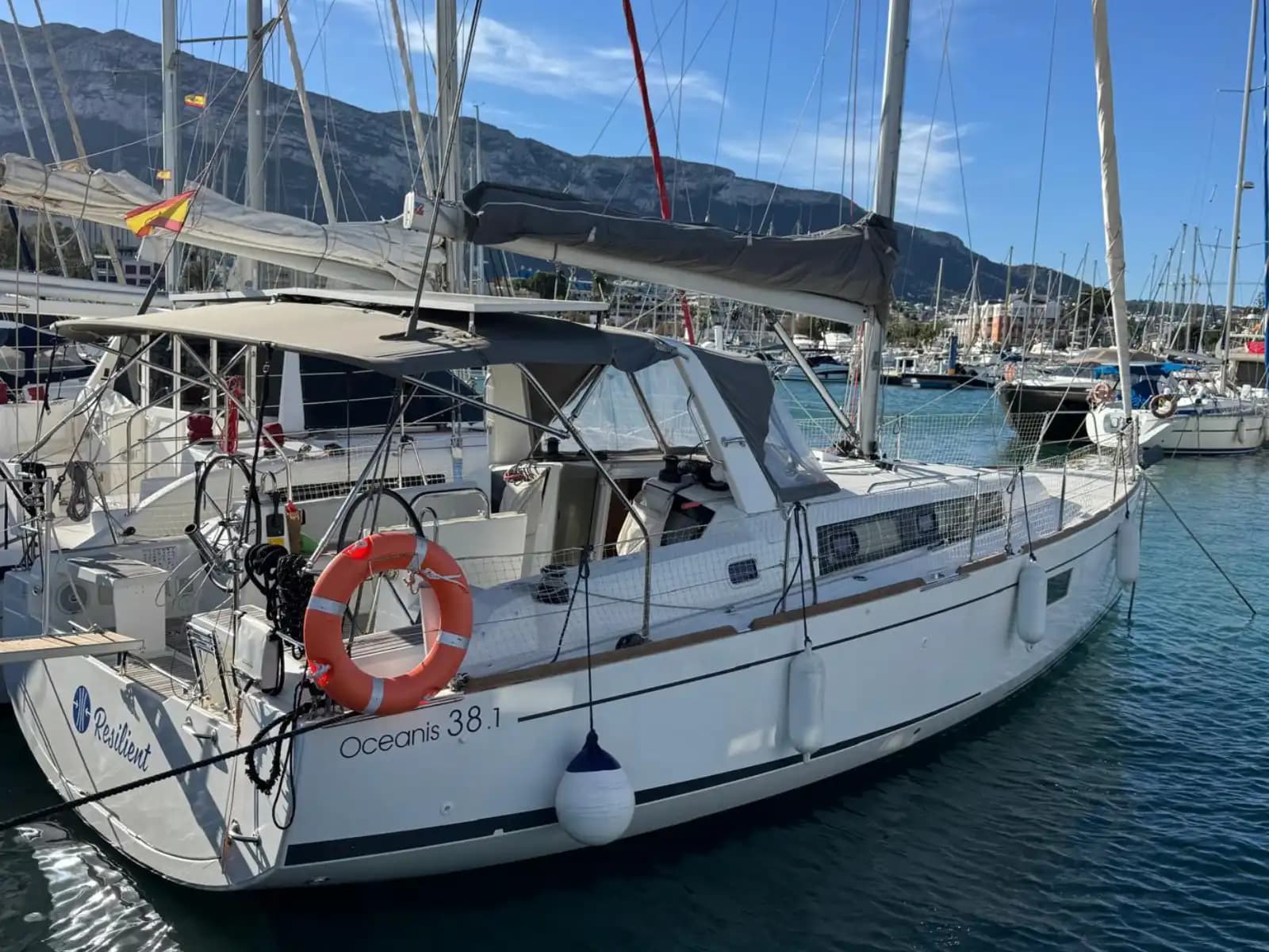 Oceanis 38.1