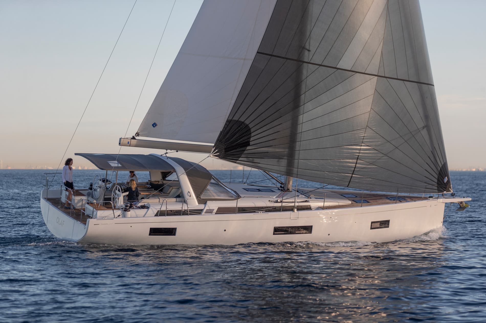 Oceanis Yacht 54 - miniatura 4