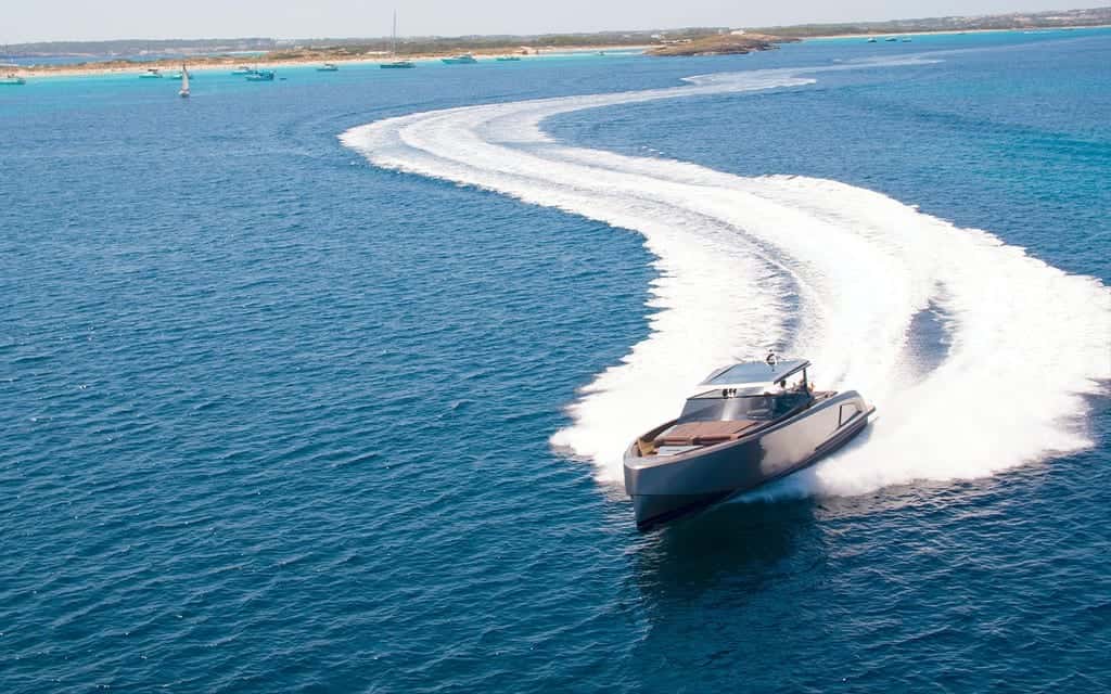 Vanquish VQ52