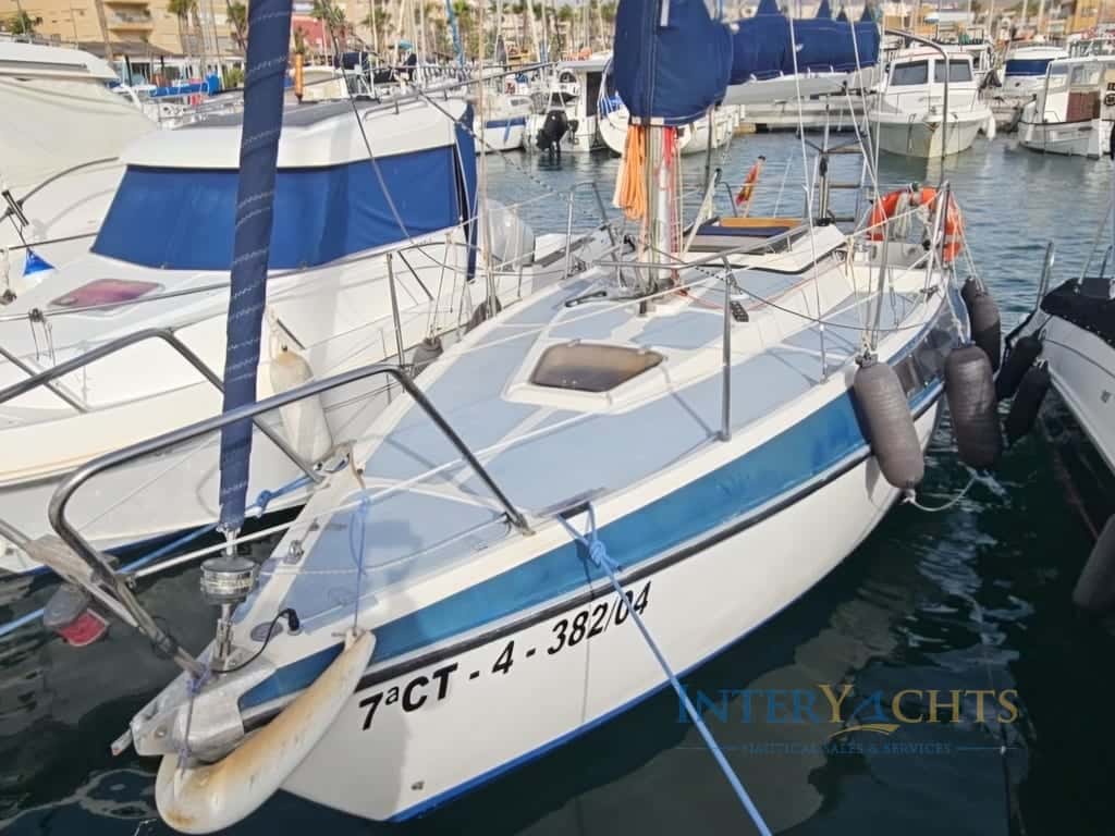 Bavaria 707