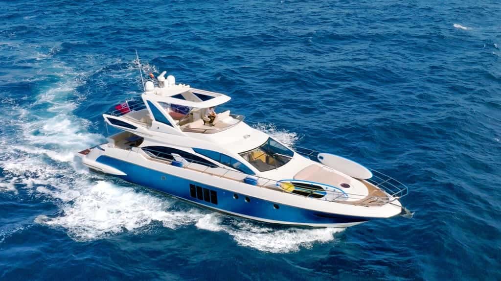 Azimut 64 Fly
