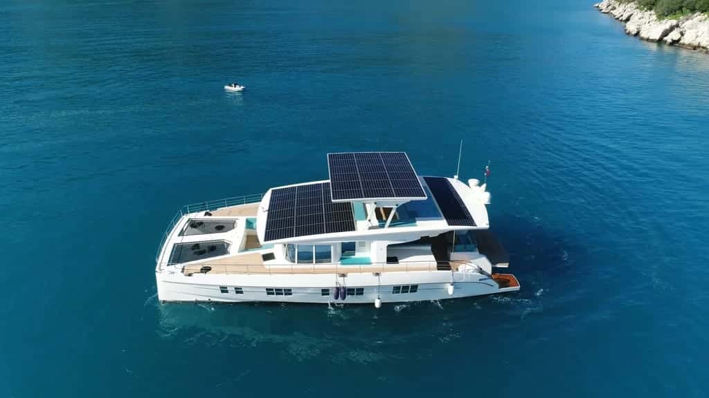 Serenity Yachts 64 LUXE