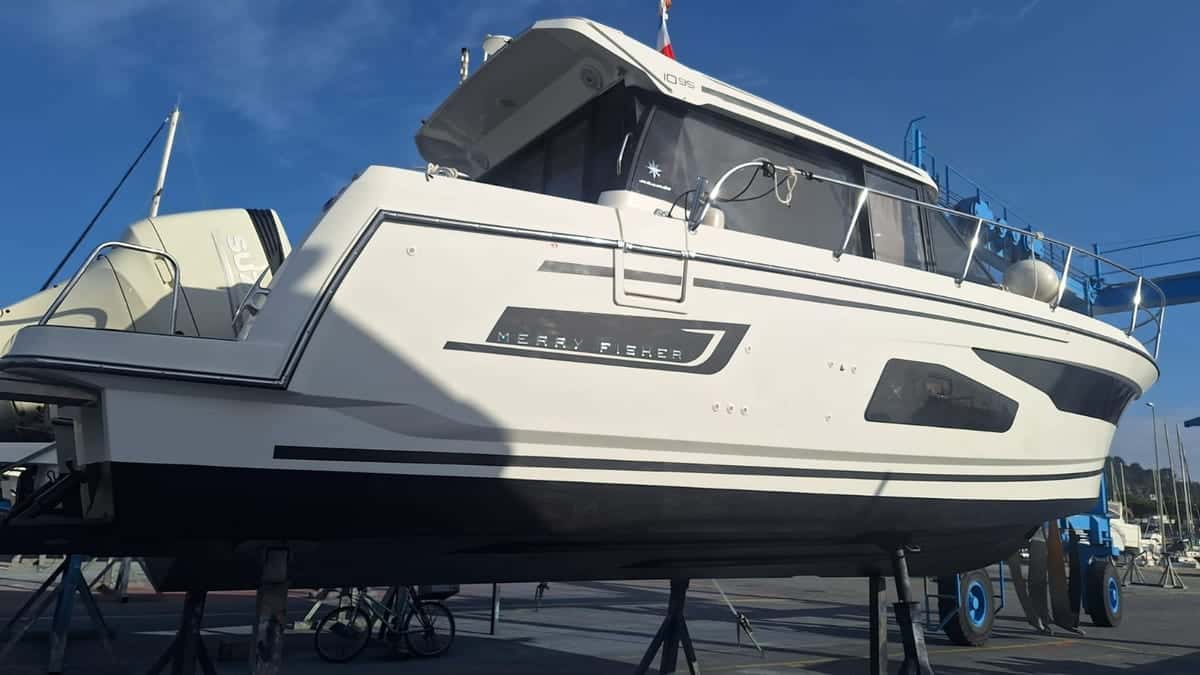 JEANNEAU MERRY FISHER 1095